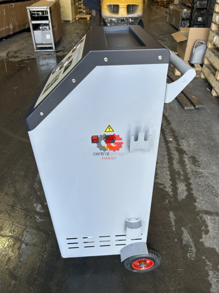 KraftWell KRW134ASA_demo Станция полуавтоматическая для заправки автомобильных кондиционеров