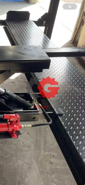 KraftWell KRW4FPL+KRW-HLP32 Подъемник четырехстоечный г/п 4000 кг. платформы гладкие с траверсой