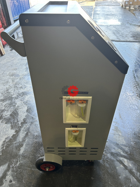 KraftWell KRW134ASA_demo Станция полуавтоматическая для заправки автомобильных кондиционеров