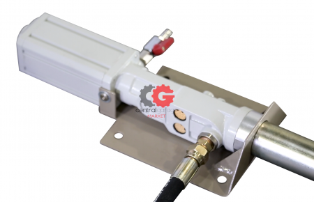 KraftWell KRW1742S Комплект для раздачи масла из бочек, настенный, с катушкой