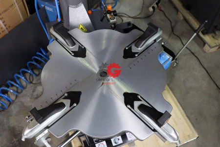 KraftWell KRW25 Шиномонтажный станок полуавтоматический 10-26"